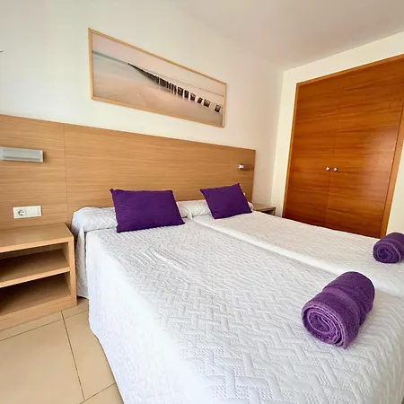 Yasumi - 4p Modern With Parking & Swimming Pool Apartman Lloret de Mar