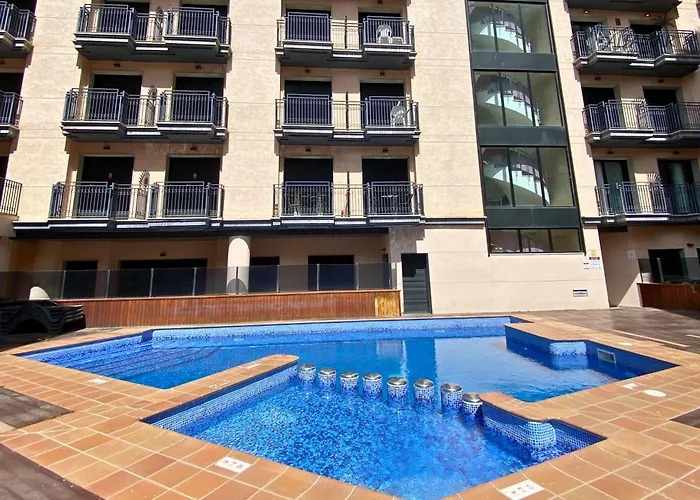 Yasumi - 4p Modern With Parking & Swimming Pool * Lloret de Mar