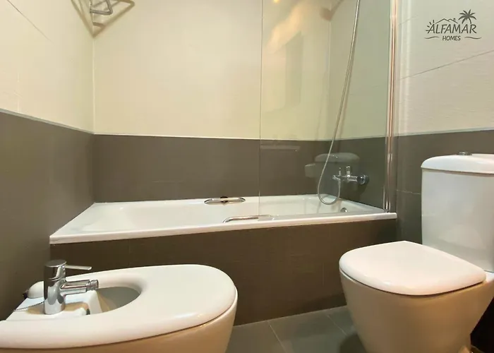 Yasumi - 4p Modern With Parking & Swimming Pool Apartment Lloret de Mar