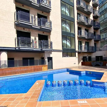 דירה Yasumi - 4p Modern With Parking & Swimming Pool *
